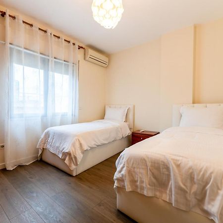 Hotel Elior ティラナ エクステリア 写真
